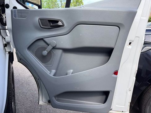 Used 2016 Ford Transit 250 148 Medium Roof RWD image 26