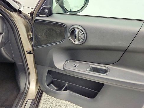 Used 2018 MINI Cooper Countryman with Technology & Premium Pack image 24