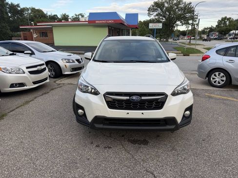 Used 2019 Subaru Crosstrek 2.0i Premium AWD/4WD image 19