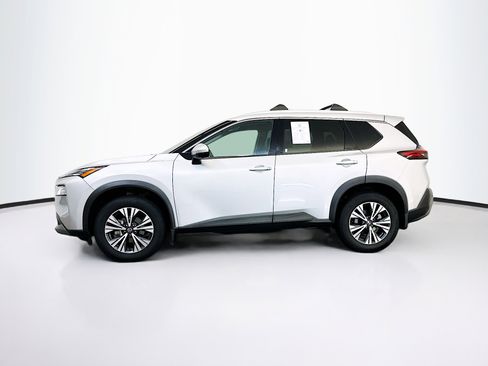 Used 2021 Nissan Rogue SV w/ Premium Package AWD/4WD image 4