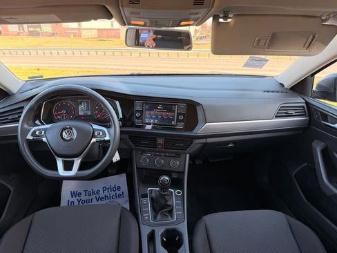 Used 2019 Volkswagen Jetta S image 26