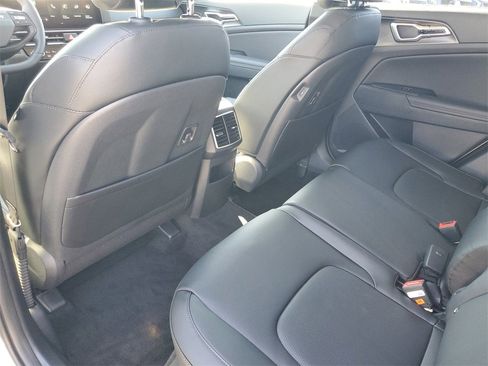 New 2026 Kia Sportage EX image 21