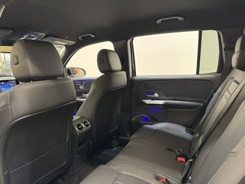 Certified 2025 Mercedes-Benz GLB 250 image 14