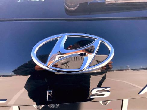 Used 2024 Hyundai Palisade Calligraphy image 10