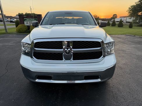 Used 2021 RAM 1500 Classic SLT RWD image 12