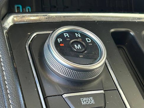 Used 2024 Ford Expedition XLT RWD image 14