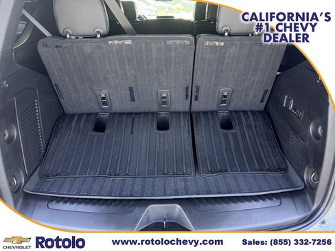 Used 2023 Chevrolet Tahoe LT w/ Luxury Package RWD image 13