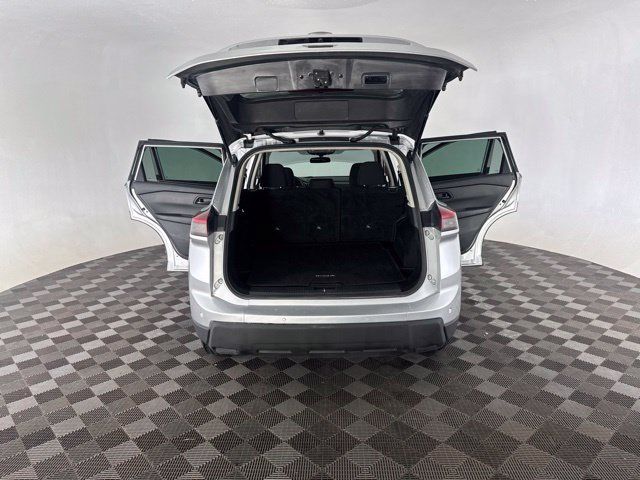 Certified 2024 Nissan Rogue S AWD/4WD image 15