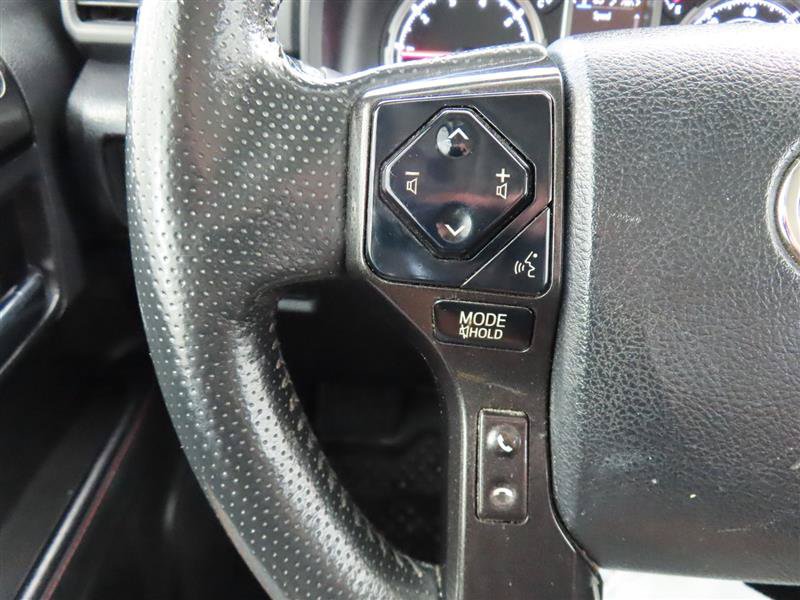 Used 2024 Toyota 4Runner TRD Off-Road AWD/4WD image 17