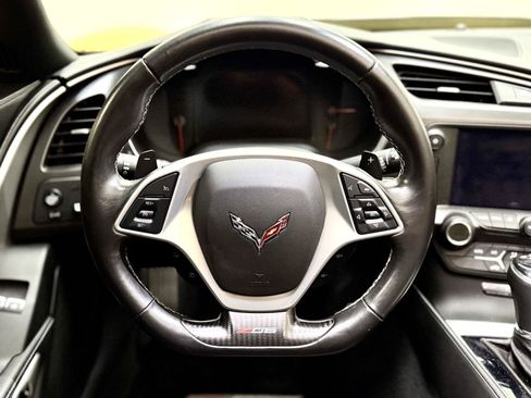 Used 2019 Chevrolet Corvette Z06 RWD image 24