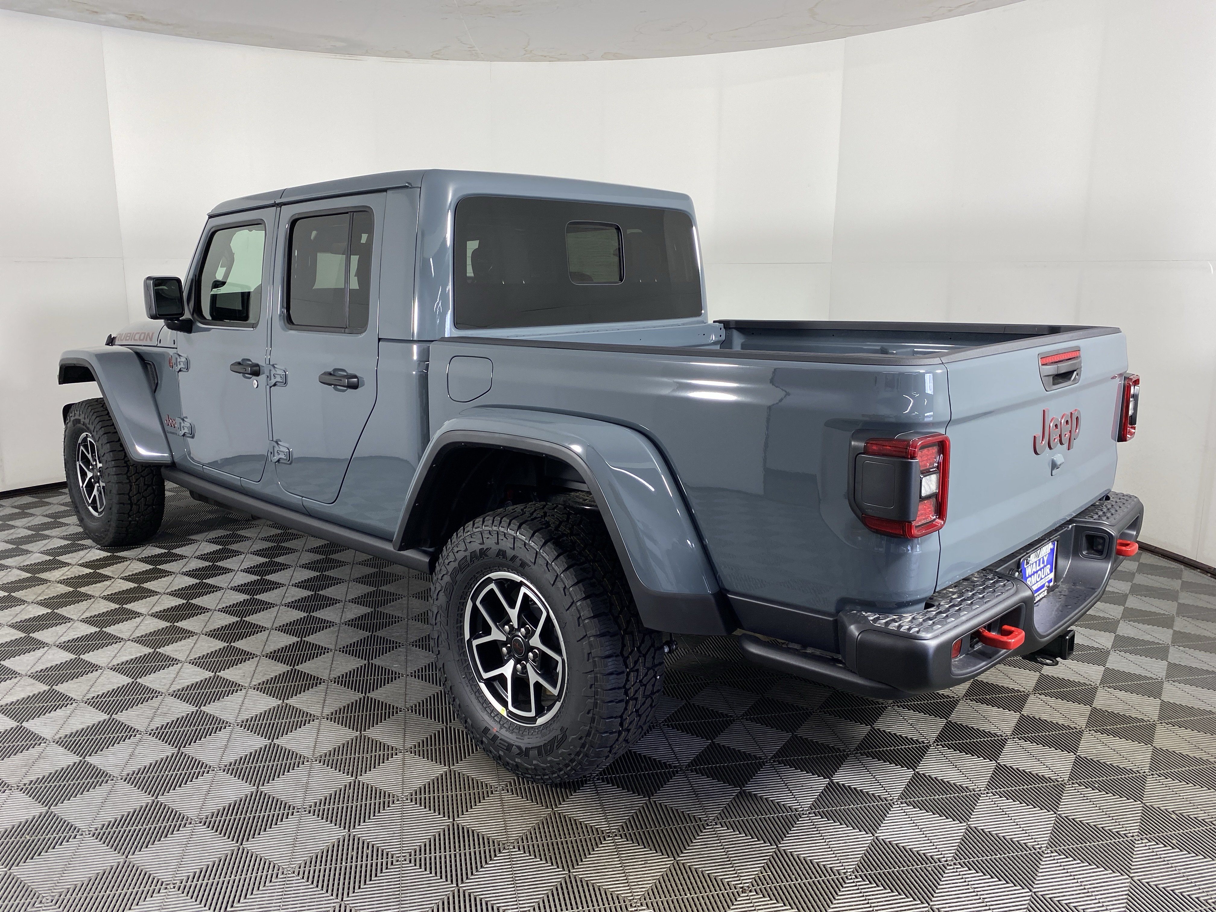 New 2026 Jeep Gladiator Rubicon w/ Steel Power Dome Hood Package AWD/4WD image 8