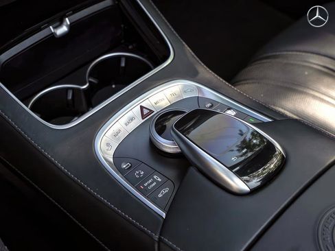 Used 2017 Mercedes-Benz S 63 AMG 4MATIC Cabriolet image 27