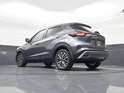 Used 2023 Nissan Kicks SV FWD image 20