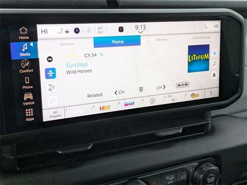 New 2026 Jeep Gladiator Willys image 17