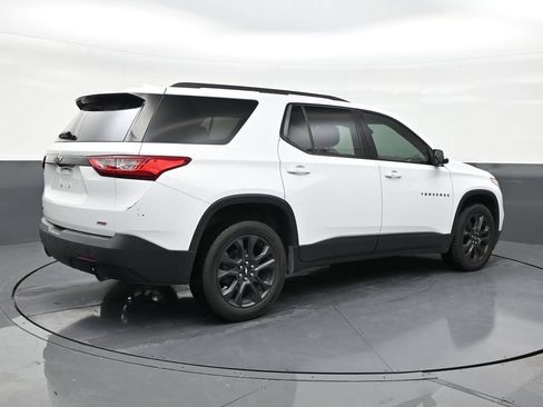 Used 2021 Chevrolet Traverse RS FWD image 5