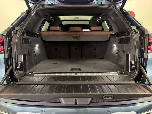 New 2026 BMW X5 xDrive50e image 16