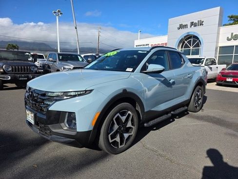 Used 2022 Hyundai Santa Cruz Limited image 3