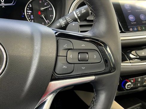 Used 2023 Buick Enclave Avenir w/ Avenir Technology Package image 19