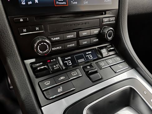 Used 2017 Porsche 718 Cayman image 20