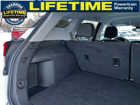 Certified 2024 GMC Terrain SLE image 13