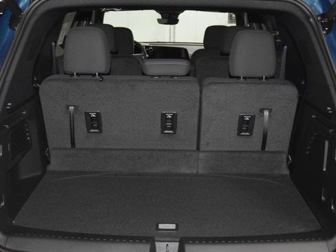 New 2026 Chevrolet Traverse LT w/ Driver Confidence Package FWD image 26