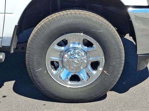 New 2026 RAM 2500 Tradesman AWD/4WD image 7