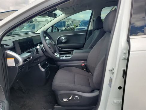 New 2026 Hyundai Ioniq 9 SE image 23