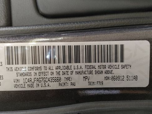 Used 2016 Jeep Grand Cherokee Laredo w/ Quick Order Package 23E image 33