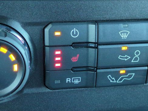 Certified 2020 Ford F150 XLT w/ Equipment Group 302A Luxury image 39