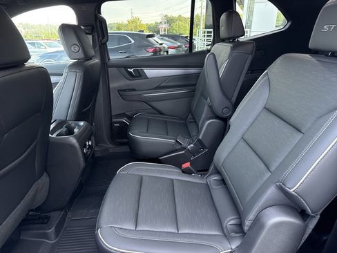 New 2026 Buick Enclave Sport Touring w/ Power Package image 6