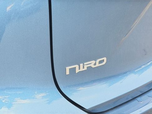 Used 2024 Kia Niro Wind FWD image 34