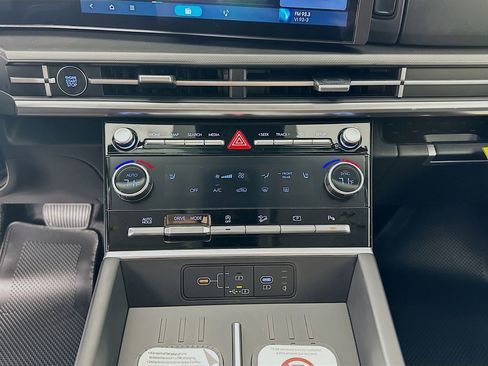 New 2026 Hyundai Santa Fe SEL image 13