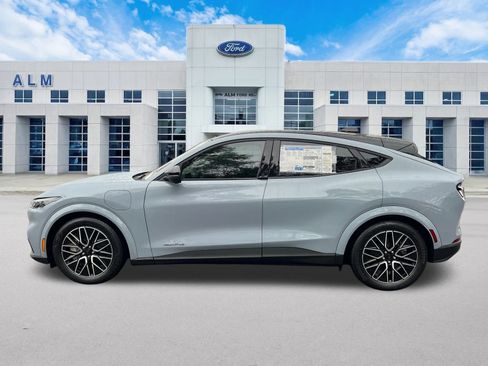 New 2025 Ford Mustang Mach-E Premium image 8