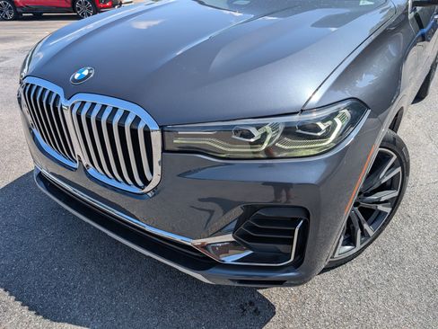 Used 2019 BMW X7 xDrive40i w/ Premium Package AWD/4WD image 13