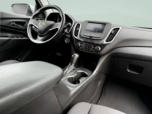Used 2021 Chevrolet Equinox LT image 30