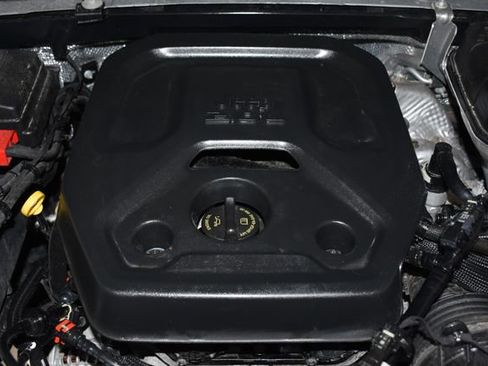 Used 2024 Jeep Wrangler Unlimited Sport AWD/4WD image 11