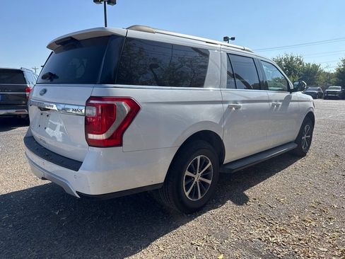 Used 2018 Ford Expedition Max XLT w/ Equipment Group 201A RWD image 2
