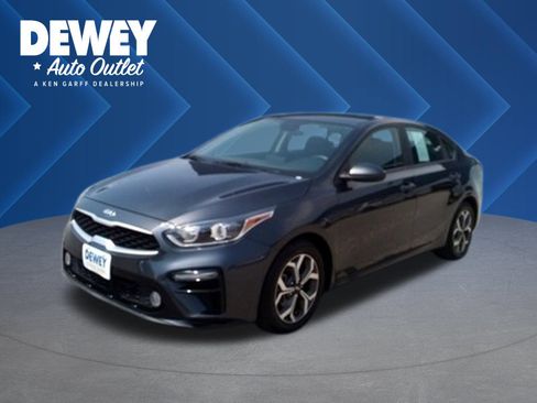 Used 2020 Kia Forte LXS image 1