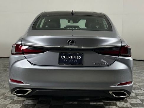 Used 2025 Lexus ES 350 w/ Premium Package FWD image 8