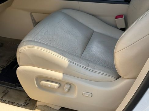 Used 2013 Lexus RX 450h AWD w/ Navigation Pkg image 23