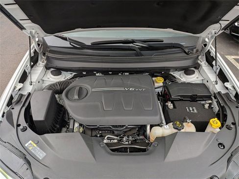 Certified 2021 Jeep Cherokee Latitude Lux 80th Anniv w/ Quick Order Package 26U 80TH image 37