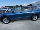 Used 2019 Volkswagen Tiguan SE image 5