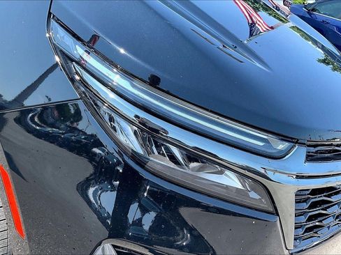 Used 2024 Chevrolet Equinox RS w/ RS Leather Package FWD image 24