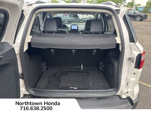Used 2022 Ford EcoSport Titanium image 18