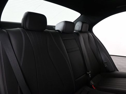 Used 2023 Mercedes-Benz E 350 Sedan image 20