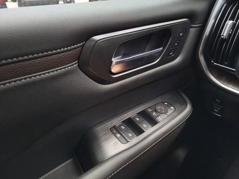 New 2025 Nissan Armada Platinum w/ Convenience Package image 17