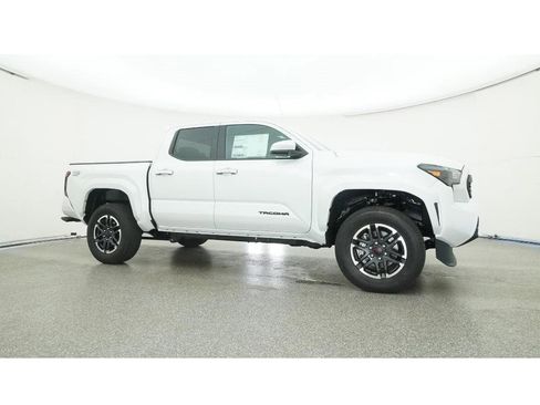 New 2025 Toyota Tacoma TRD Sport image 28