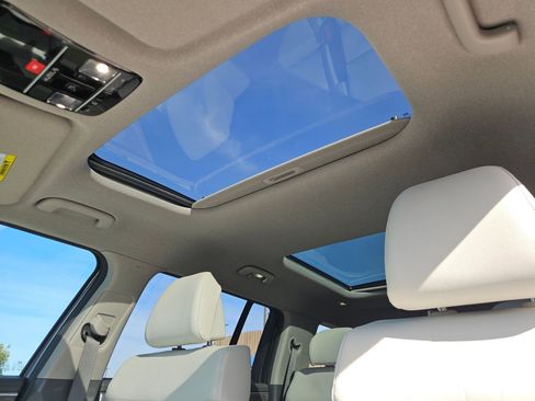 Certified 2024 Hyundai Santa Fe Limited image 23