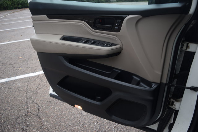 Used 2018 Honda Odyssey Elite image 19