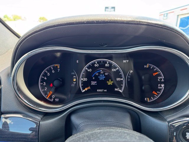 Used 2020 Jeep Grand Cherokee Overland AWD/4WD image 21